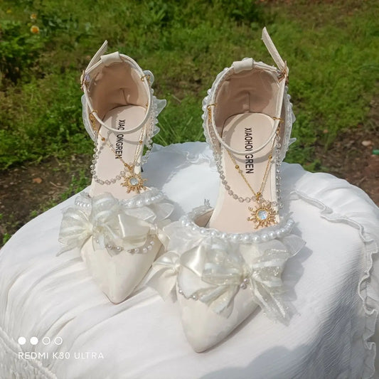 Lady of the House Heels White